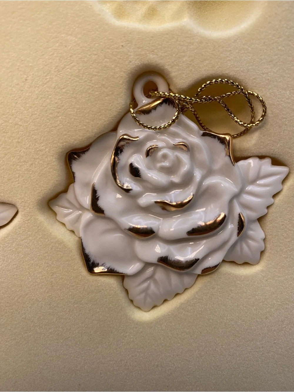 Lenox White and Gold Wedding Ornament Set of 11 Porcelain Décor